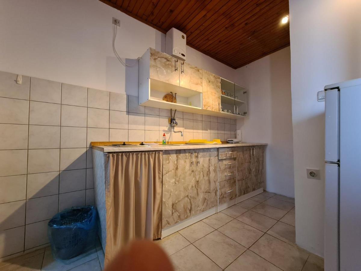 Apartments Zlatko 1397 Štinjan Екстериор снимка