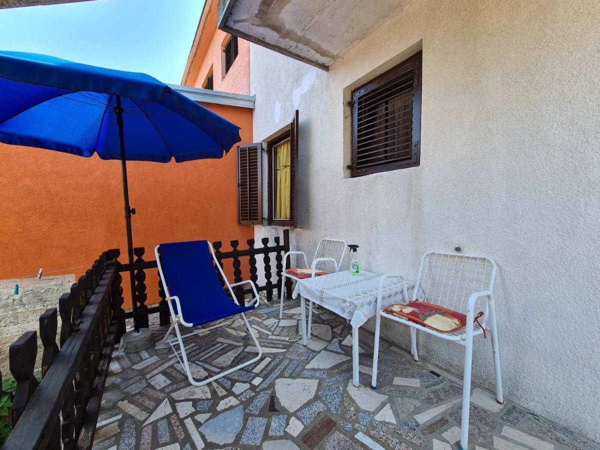 Apartments Zlatko 1397 Štinjan Екстериор снимка
